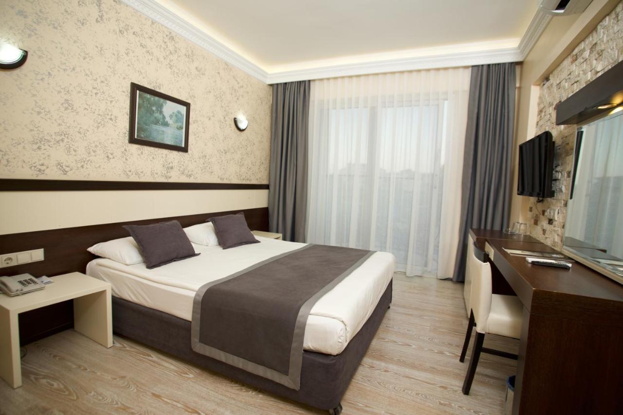 Camyuva Beach Hotel เกเมร์ ภายนอก รูปภาพ